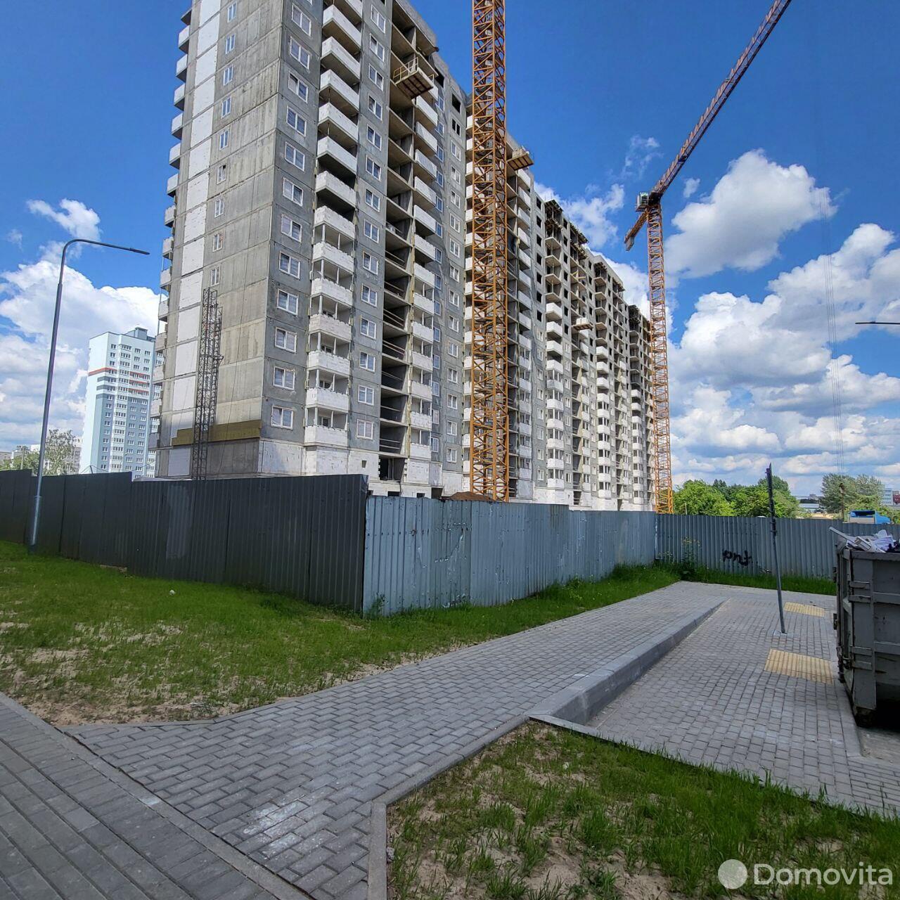 Купить 3-комнатную квартиру в Минске, ул. Разинская, д. 4, 88279 USD, код: 1015343 - фото 3