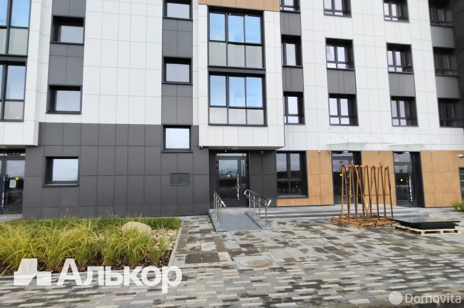 торговый объект, Минск, ул. Нововиленская, д. 61