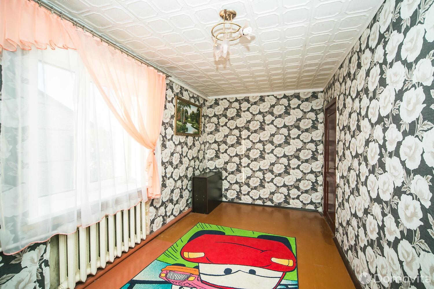 Купить 3-комнатную квартиру в Логойске, ул. Криничная, д. 5, 19900 USD, код: 1000459 - фото 4
