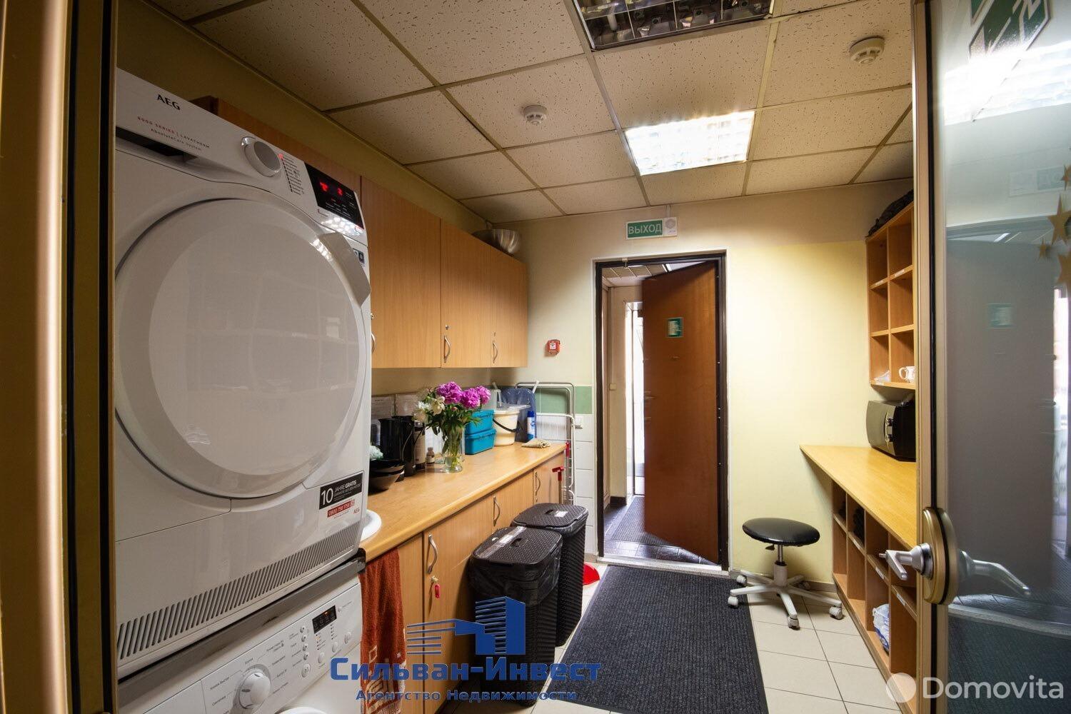 Купить помещение под сферу услуг в Минске, ул. Немига, д. 38 - фото 24