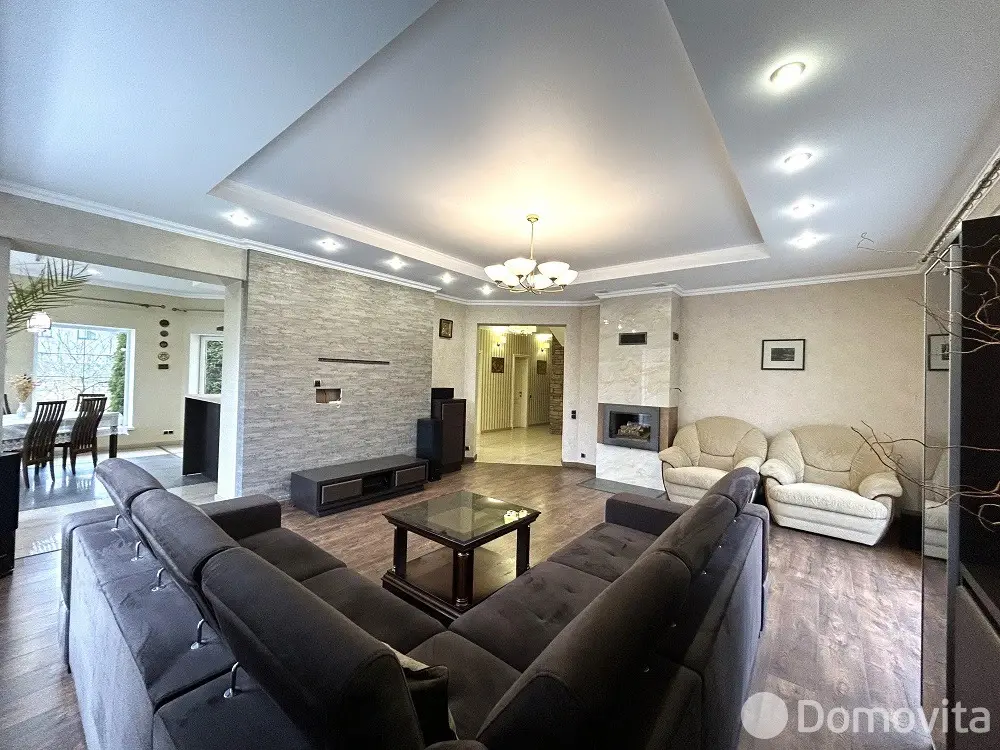 дом, Коробчицы, ул. Семейная 