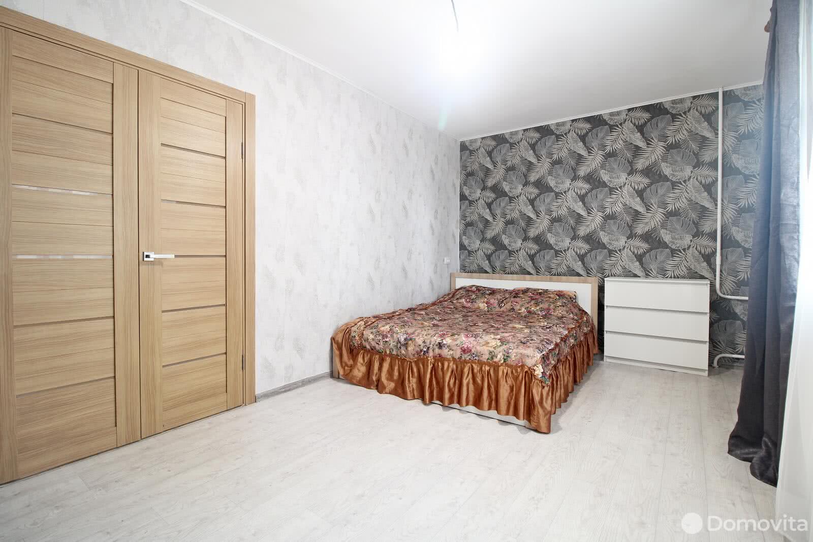 Купить 1-комнатную квартиру в Минске, ул. Долгобродская, д. 38, 53000 USD, код: 1009707 - фото 1