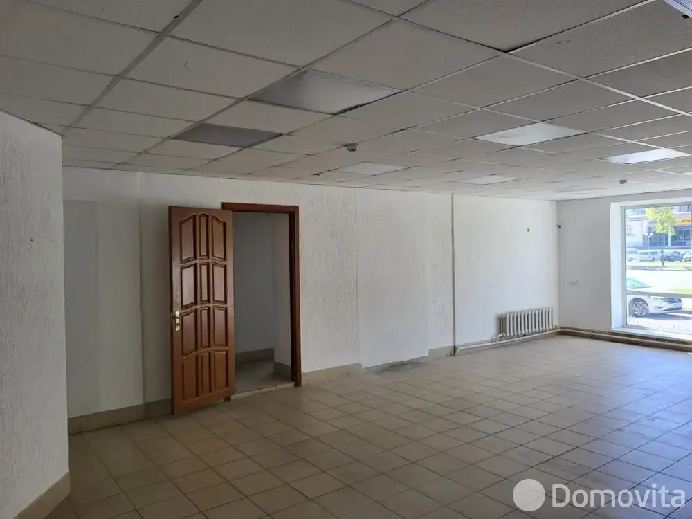 Снять торговое помещение на пр-т Строителей, д. 8/3 в Витебске, 4406BYN, код 967179 - фото 13