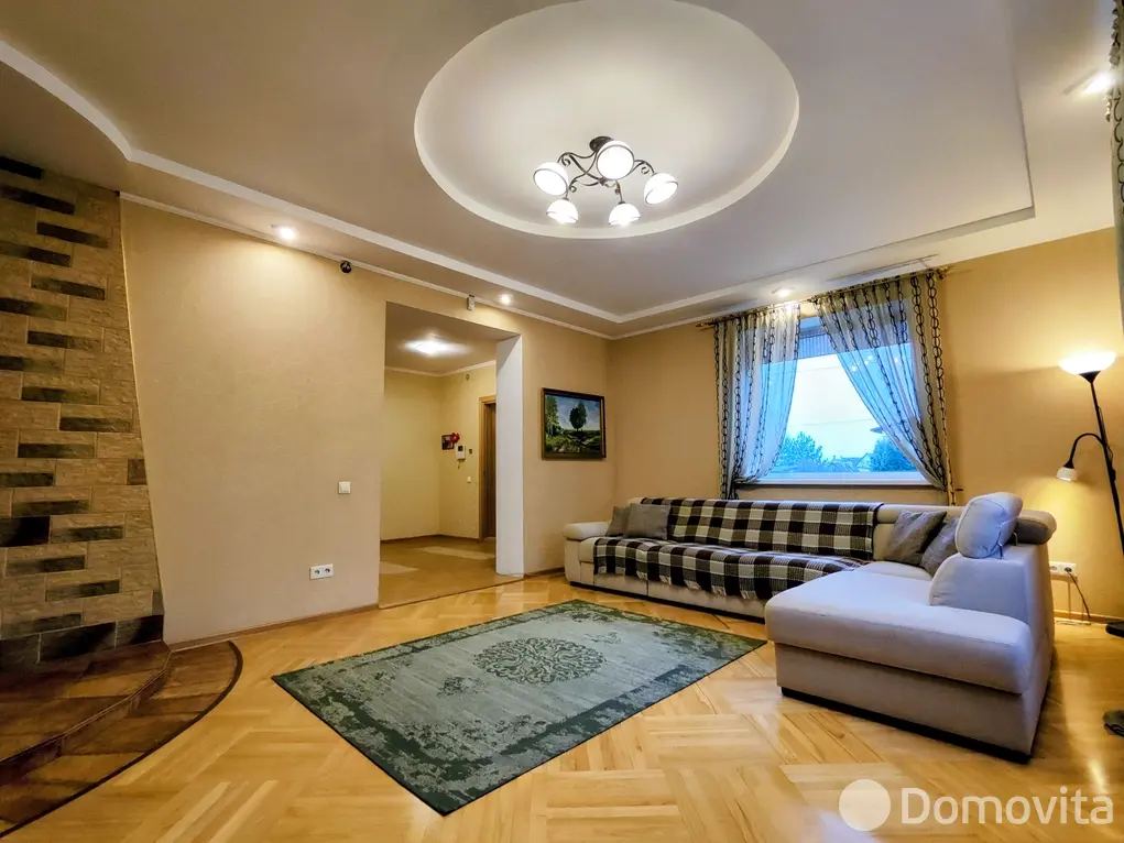 коттедж, Тычины, ул. Третья, д. 31 