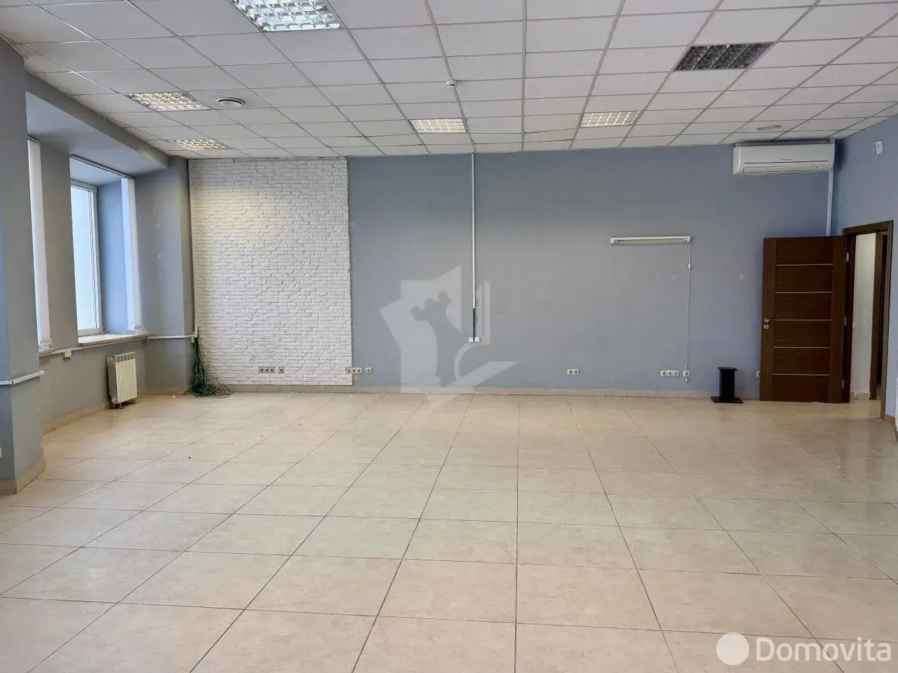 Помещение под сферу услуг в Минске, ул. Домбровская, д. 9, код 3780 - фото 3