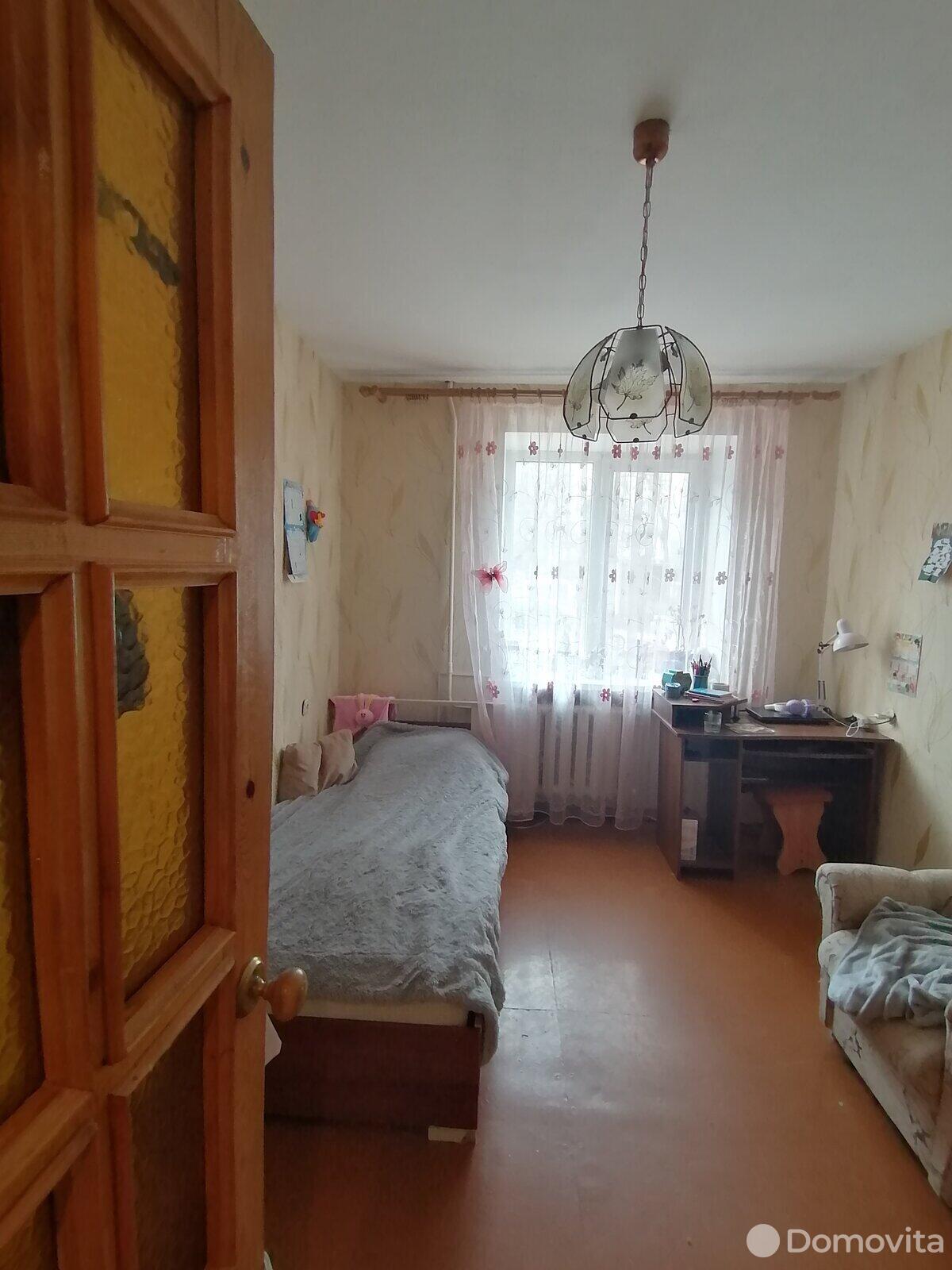 Купить 3-комнатную квартиру в Гомеле, ул. Малайчука, д. 23, 33500 USD, код: 987062 - фото 5