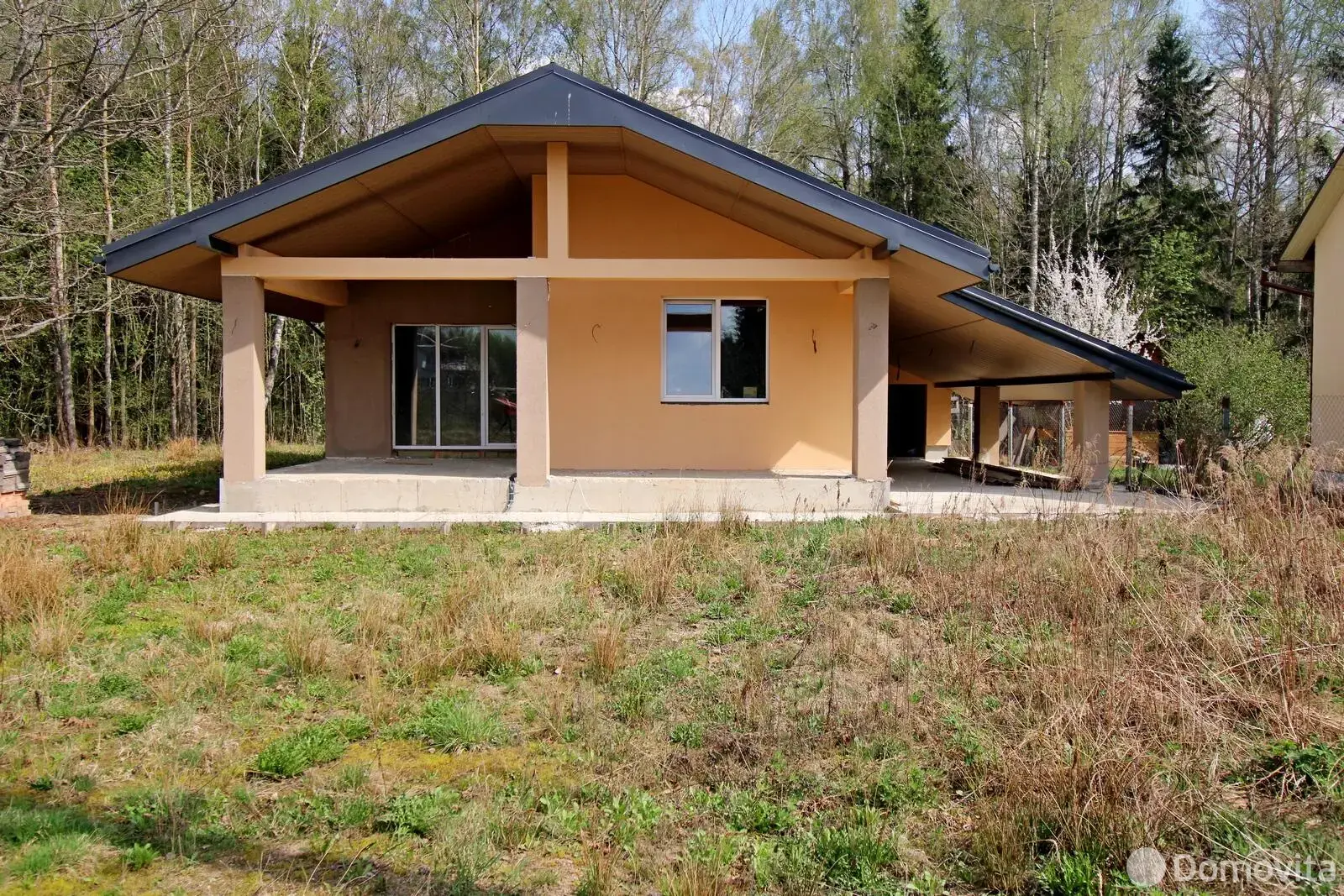 дом, Чаровница, 