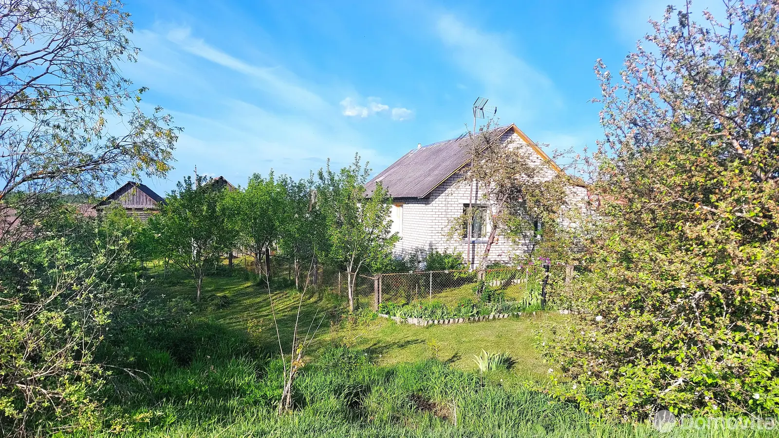 дом, Докучино, д. 1 