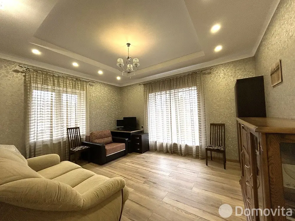 дом, Коробчицы, ул. Семейная 