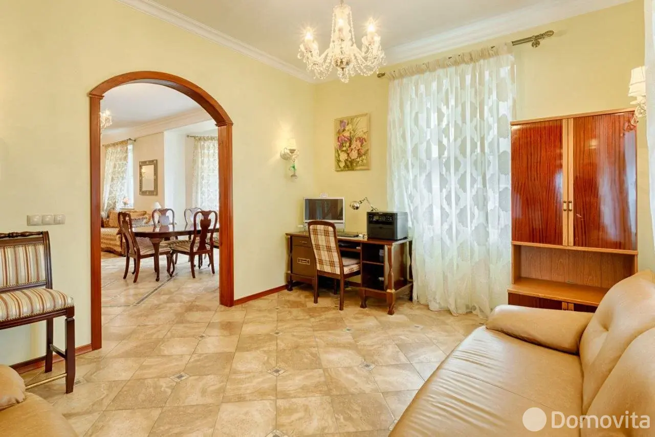 дом, Минск, ул. Вересковая 