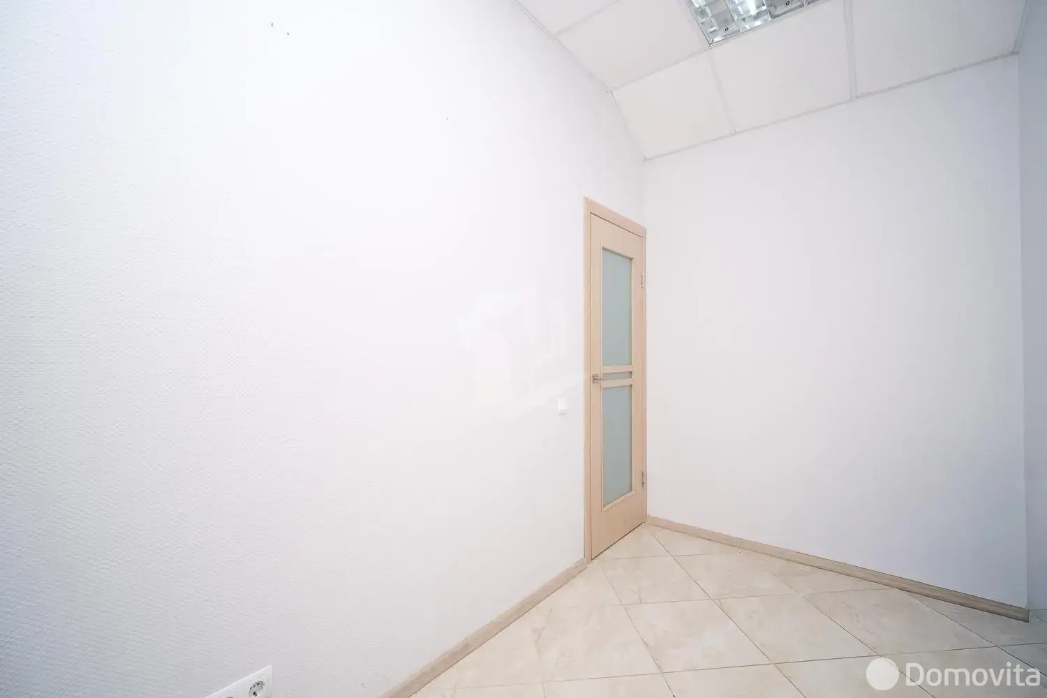 Помещение под сферу услуг в Минске, ул. Леонида Беды, д. 45, код 3675 - фото 13