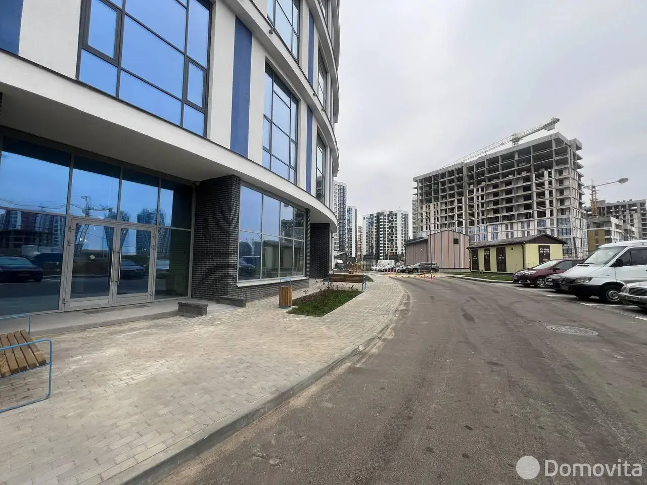 купить торговый объект, Минск, ул. Игоря Лученка, д. 4