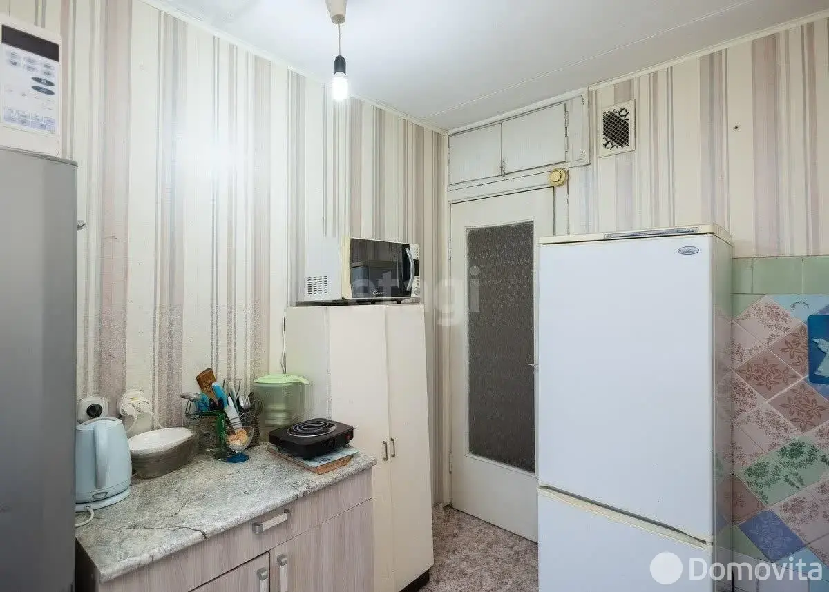 Купить комнату в Минске, ул. Веры Хоружей, д. 16, цена 32000 USD, код 7391 - фото 14
