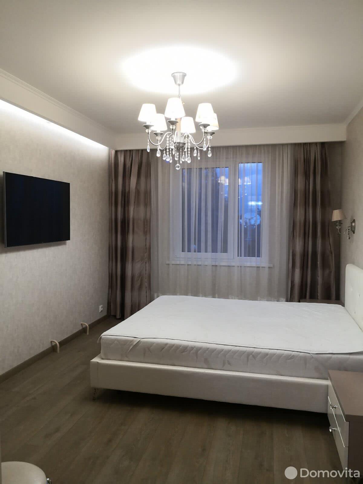 Снять 2-комнатную квартиру в Минске, ул. Заславская, д. 12, 600USD, код 137016 - фото 1