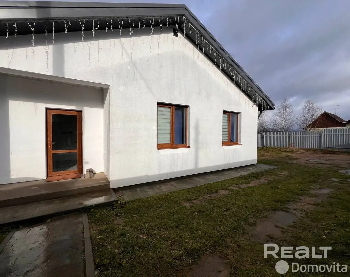 коттедж, Курково, ул. Молодёжная, д. 8