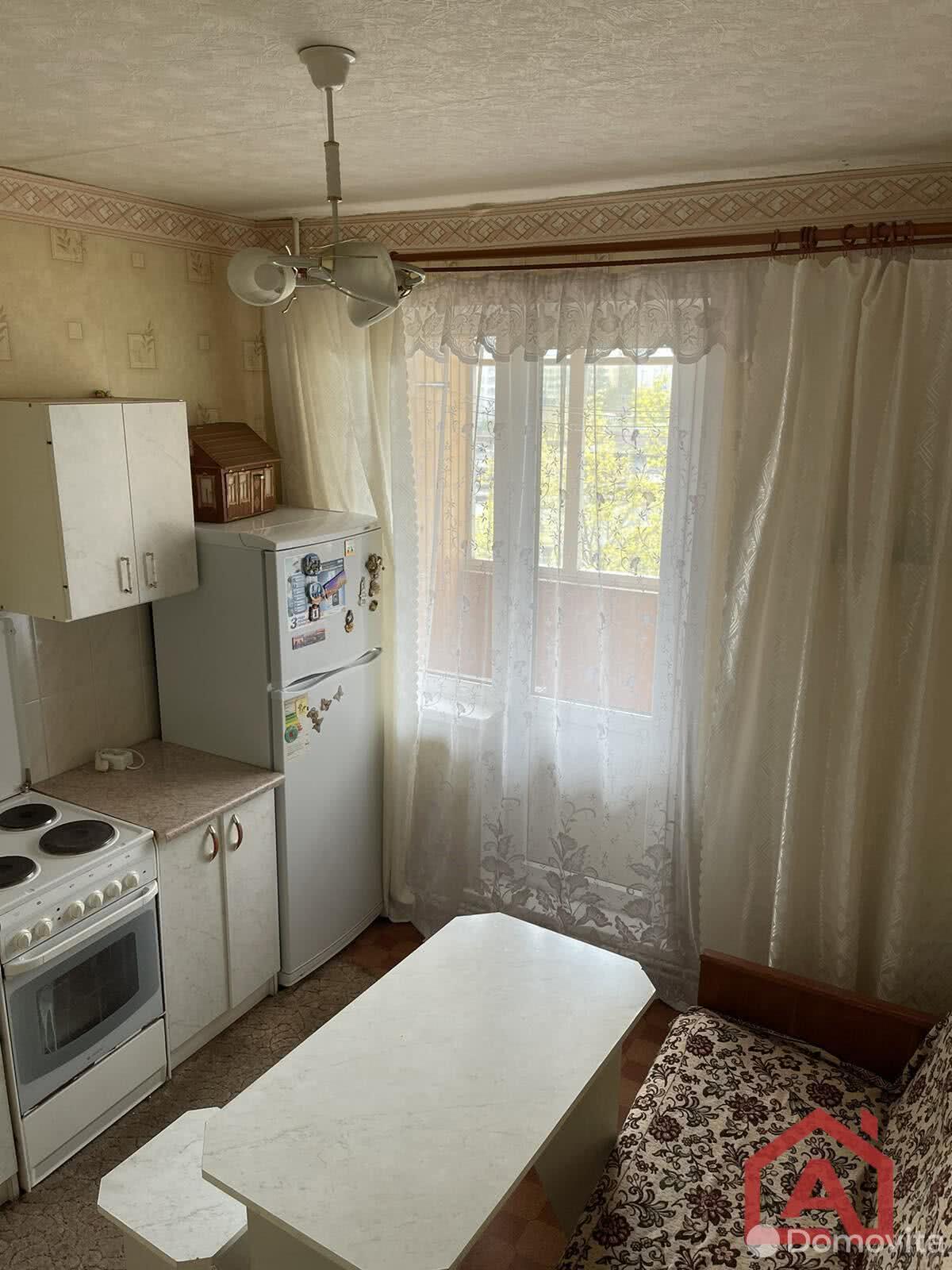 Снять 1-комнатную квартиру в Минске, ул. Алеся Бачило, д. 3, 200USD, код 137494 - фото 1