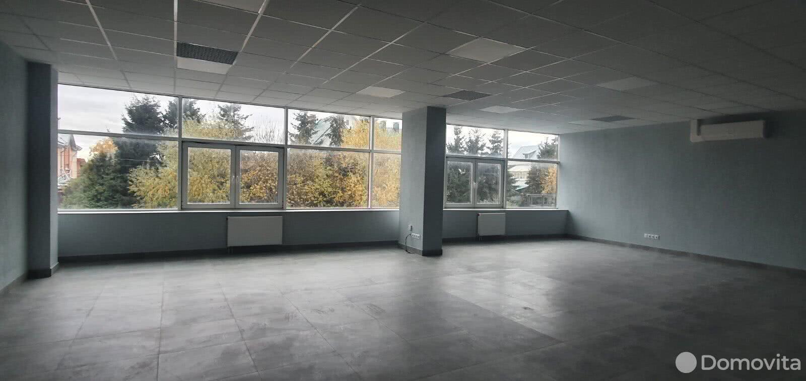 Купить помещение под сферу услуг в Минске, ул. Хмаринская, д. 2 - фото 14