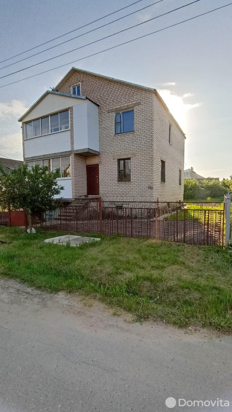 Продажа 3-этажного дома в Несвиже, Минская область ул. Цветочная, 44900USD, код 623120 - фото 1