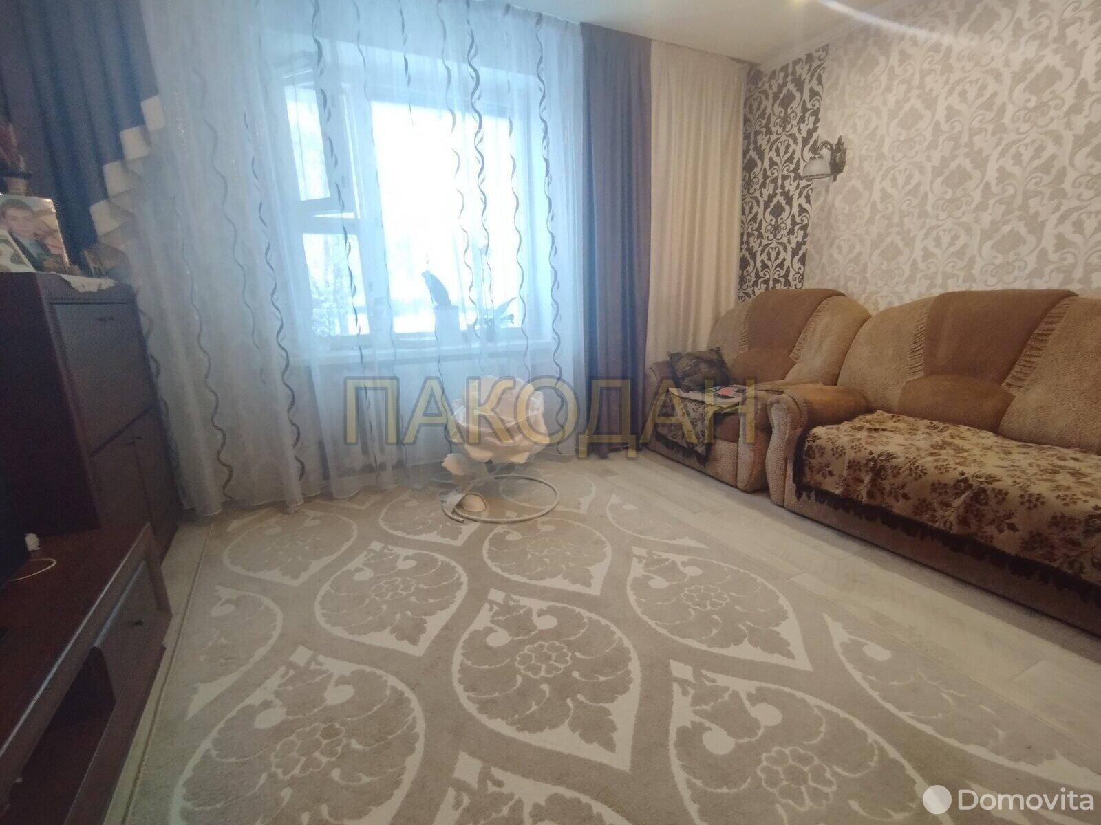 Продажа 3-комнатной квартиры в Барановичах, ул. Репина, 31000 USD, код: 938505 - фото 2