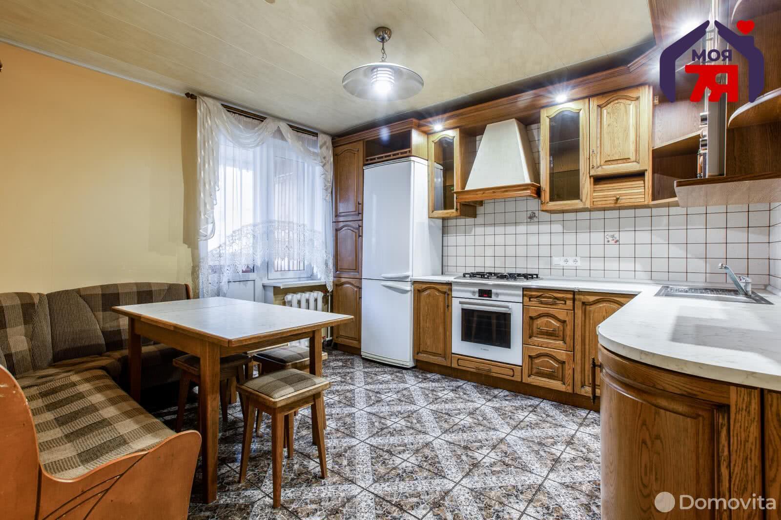 Продажа 4-комнатной квартиры в Минске, ул. Мазурова, д. 12, 109900 USD, код: 994025 - фото 2