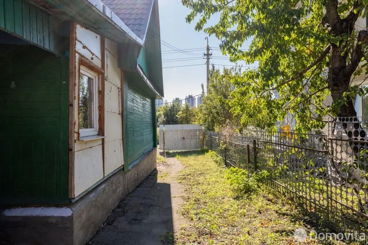 дом, Минск, пер. Алтайский, д. 74, стоимость продажи 231 242 р.