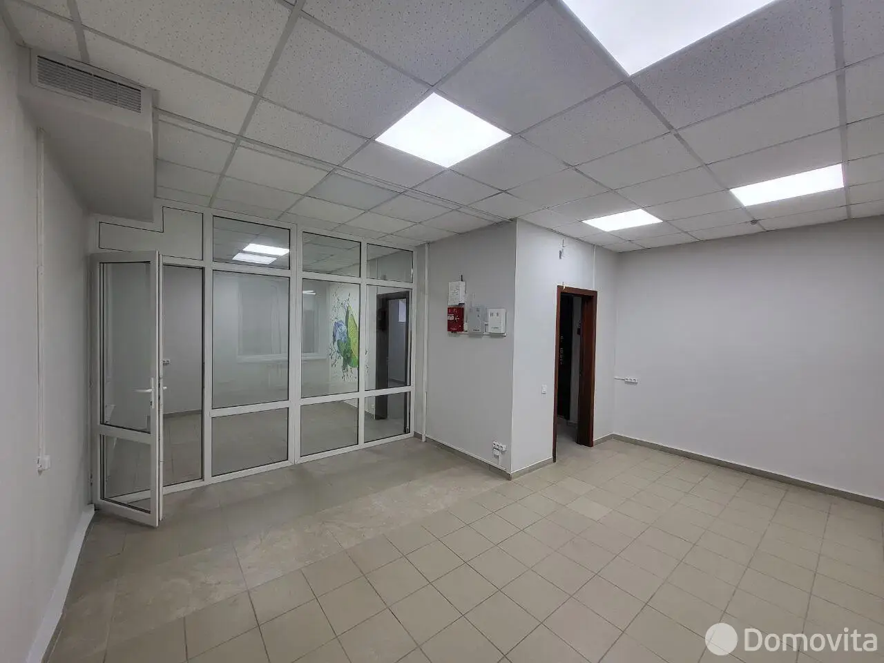 Снять офис на пр-т Генерала Людникова, д. 16/а в Витебске, 5269USD, код 16300 - фото 11