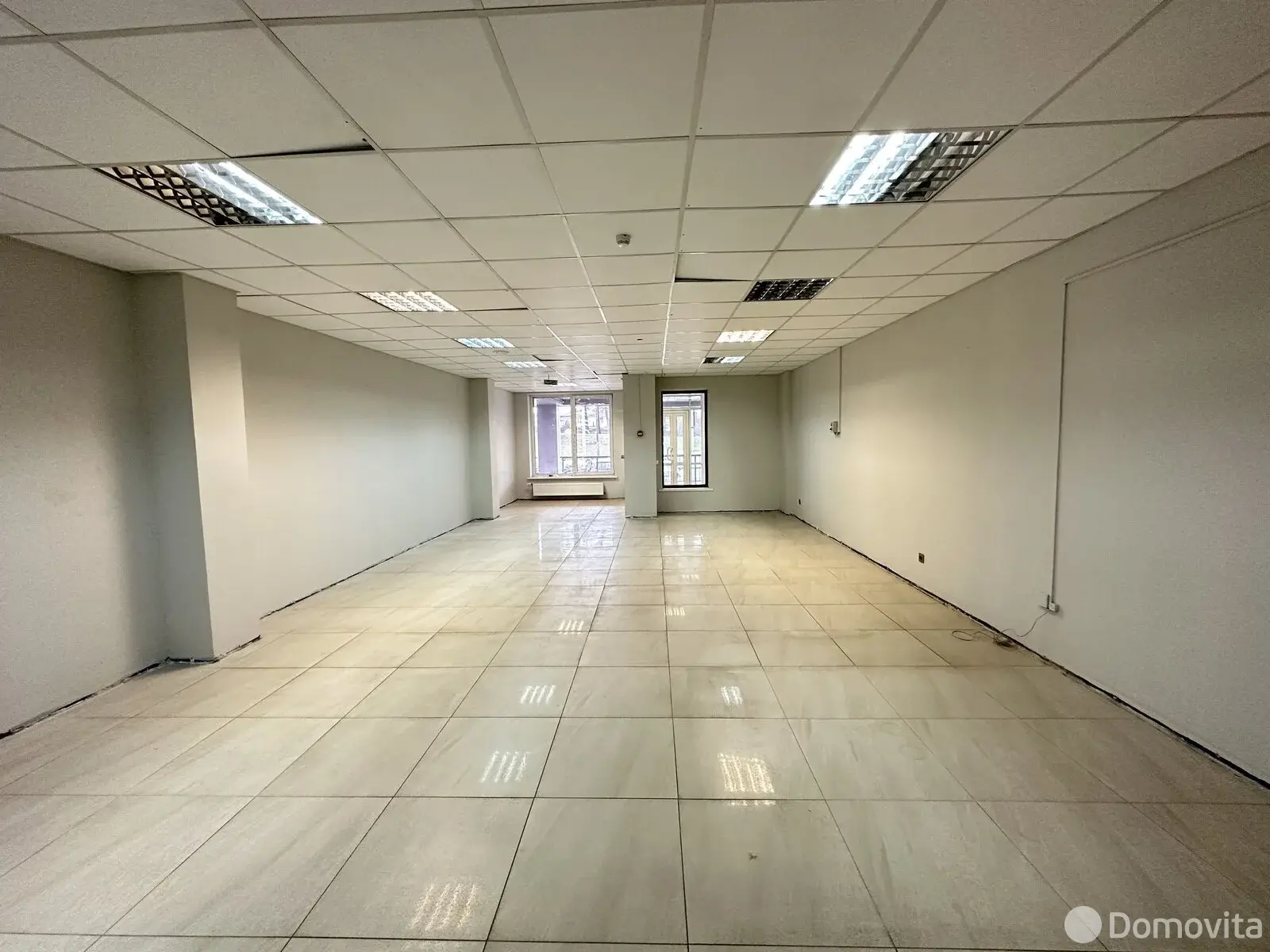 Продажа торговой точки на ул. Максима Богдановича, д. 142 в Минске, 130000USD, код 994876 - фото 1