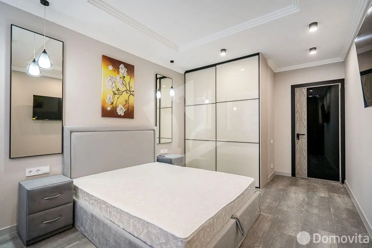 квартира, Минск, ул. Петра Мстиславца, д. 10, стоимость аренды 2 324 р./мес.