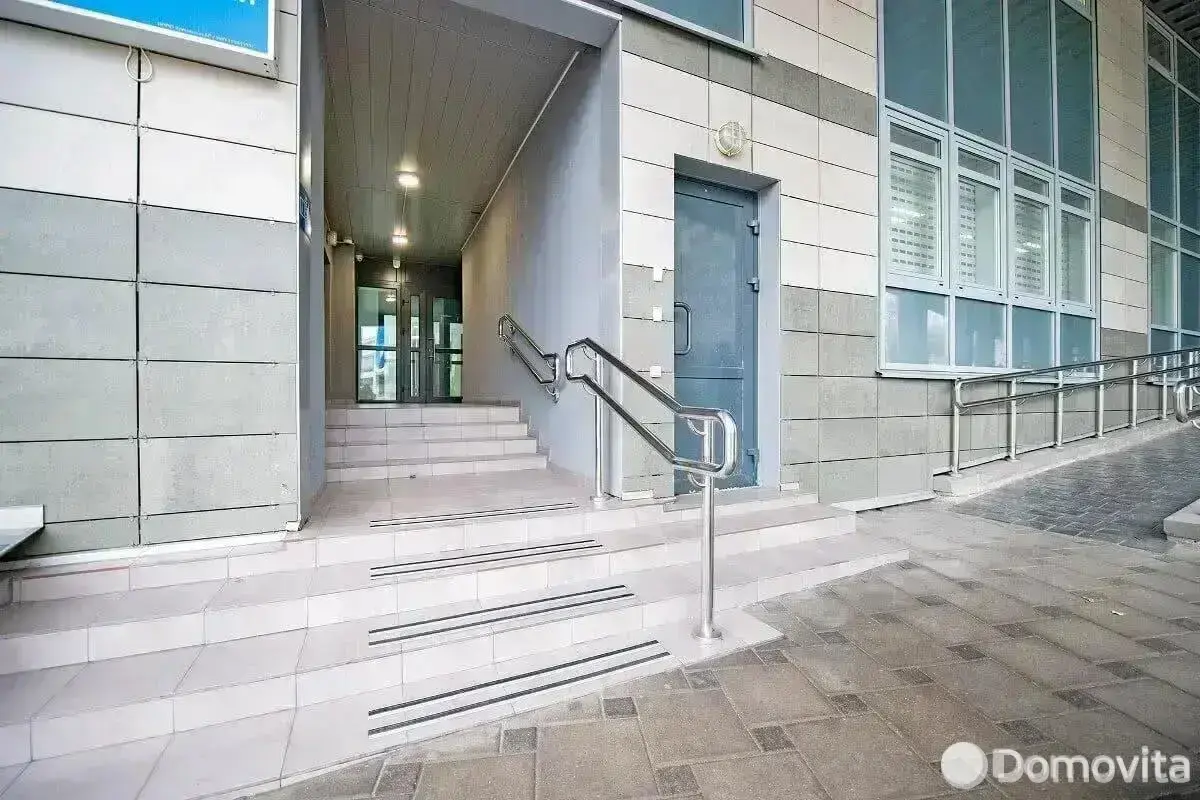 Аренда торгового помещения на пр-т Победителей, д. 27 в Минске, 1050USD, код 967440 - фото 1