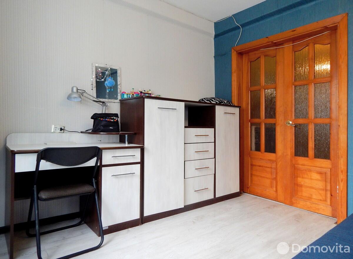 Продажа 3-комнатной квартиры в Минске, ул. Ольшевского, д. 74, 90000 USD, код: 964478 - фото 1