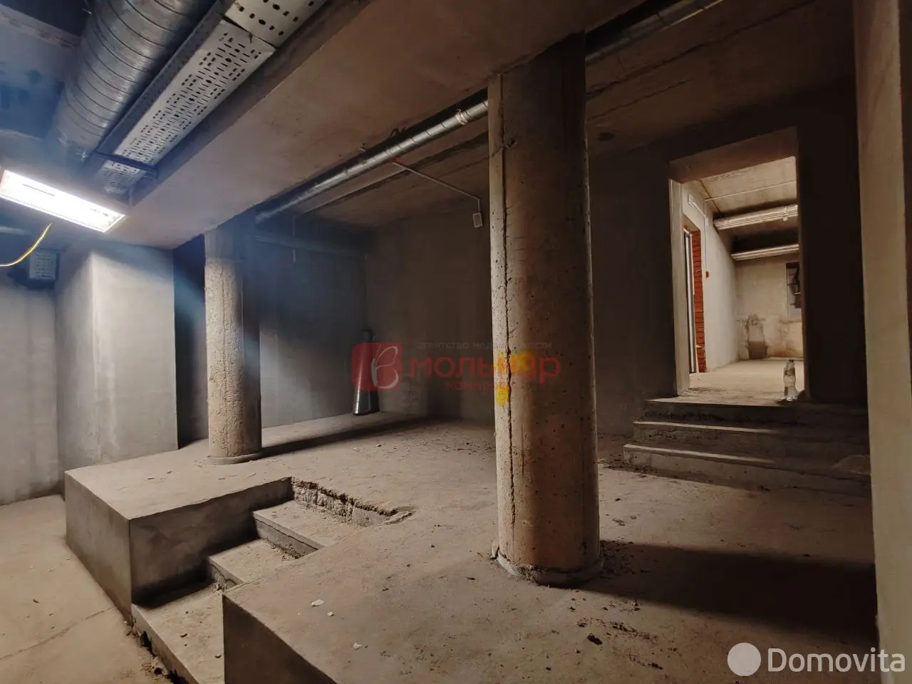 объект сферы услуг, Минск, ул. Интернациональная, д. 3 на ст. метро Немига