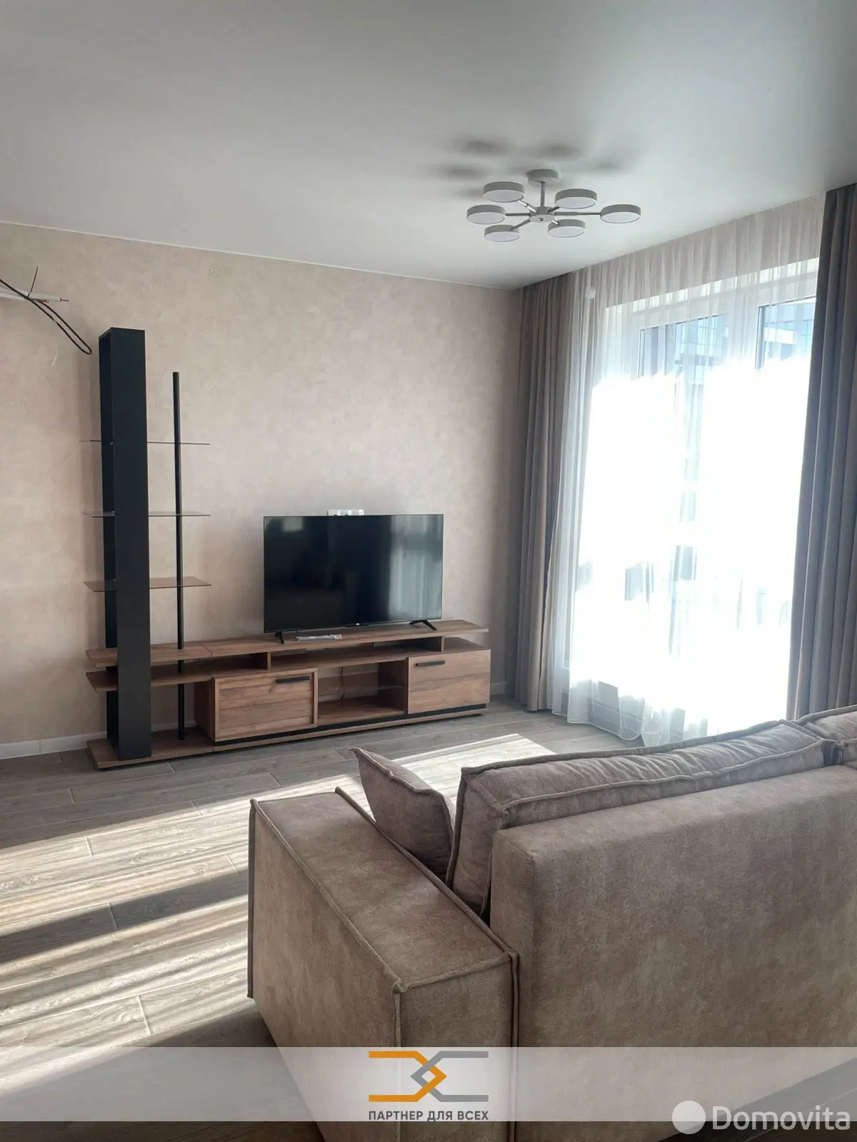 квартира, Минск, ул. Нововиленская, д. 39, стоимость аренды 1 283 р./мес.