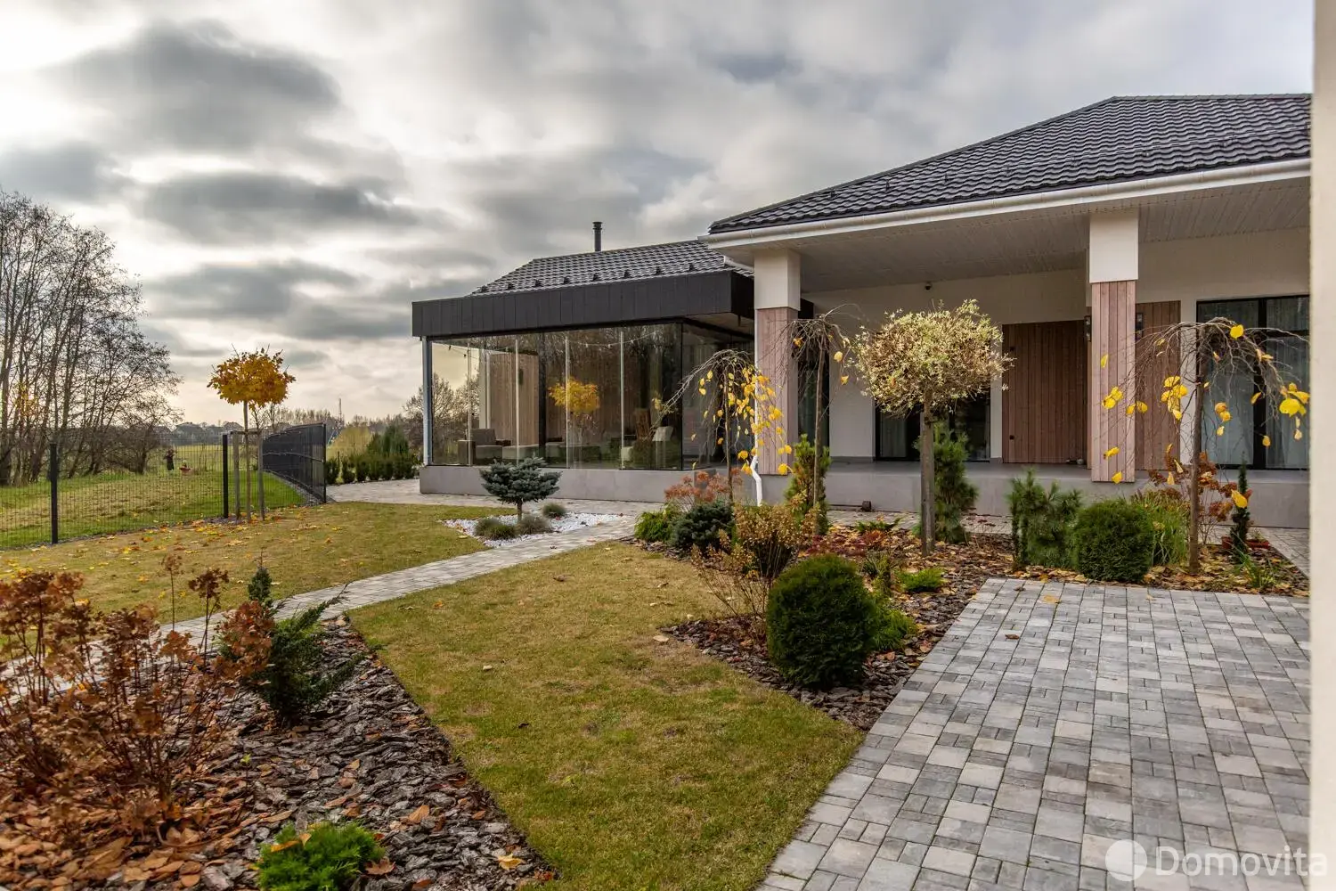 дом, Лошаны, ул. Поселковая 