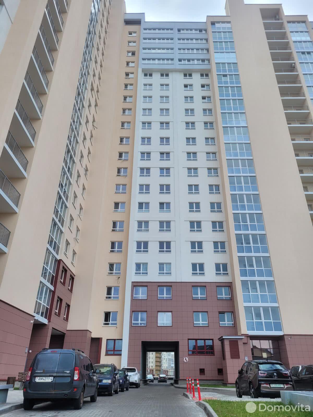 Продажа 3-комнатной квартиры в Минске, ул. Максима Богдановича, д. 144, 126900 USD, код: 884421 - фото 1