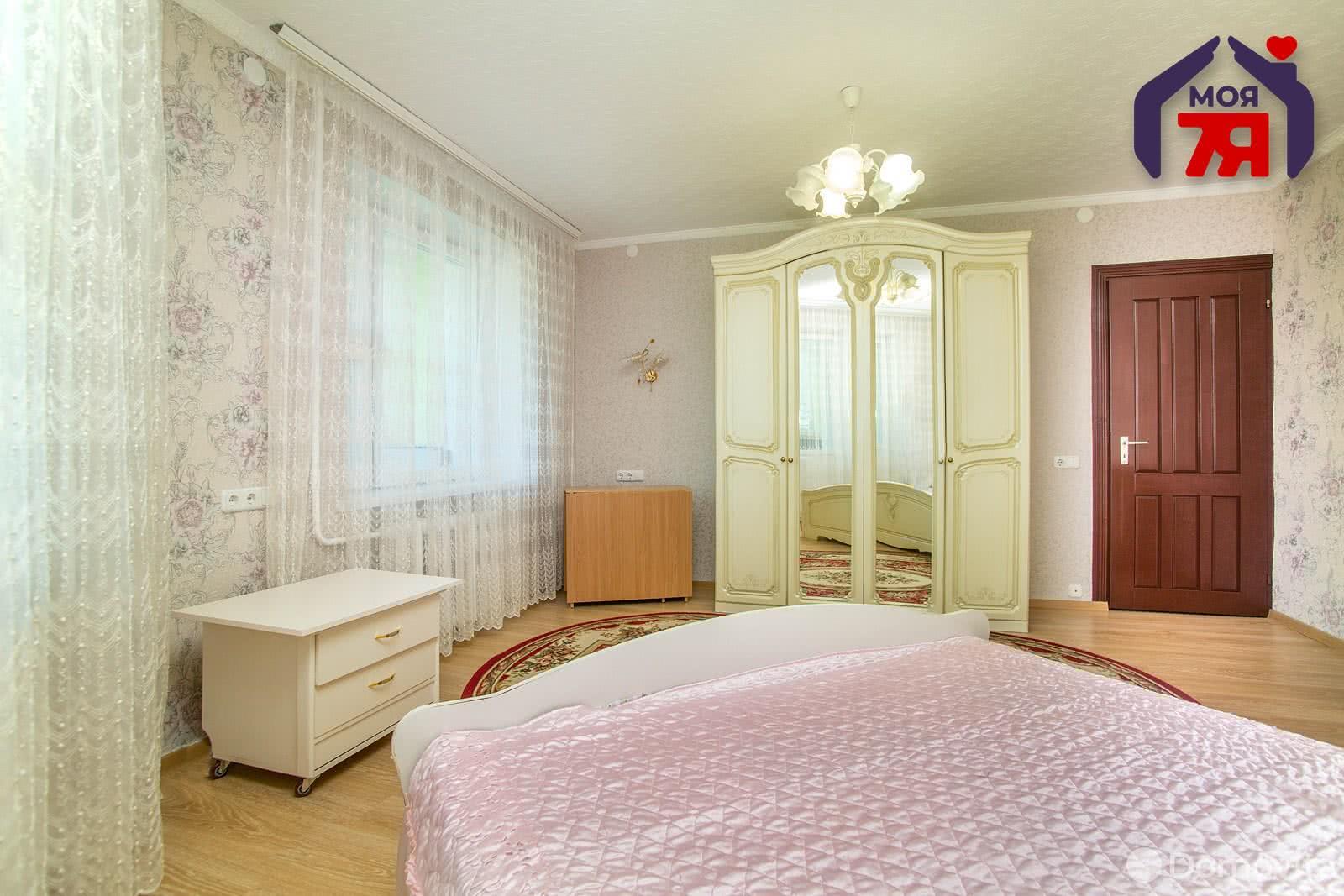 Купить 4-комнатную квартиру в Молодечно, ул. Виленская, д. 33, 74900 USD, код: 1009173 - фото 2