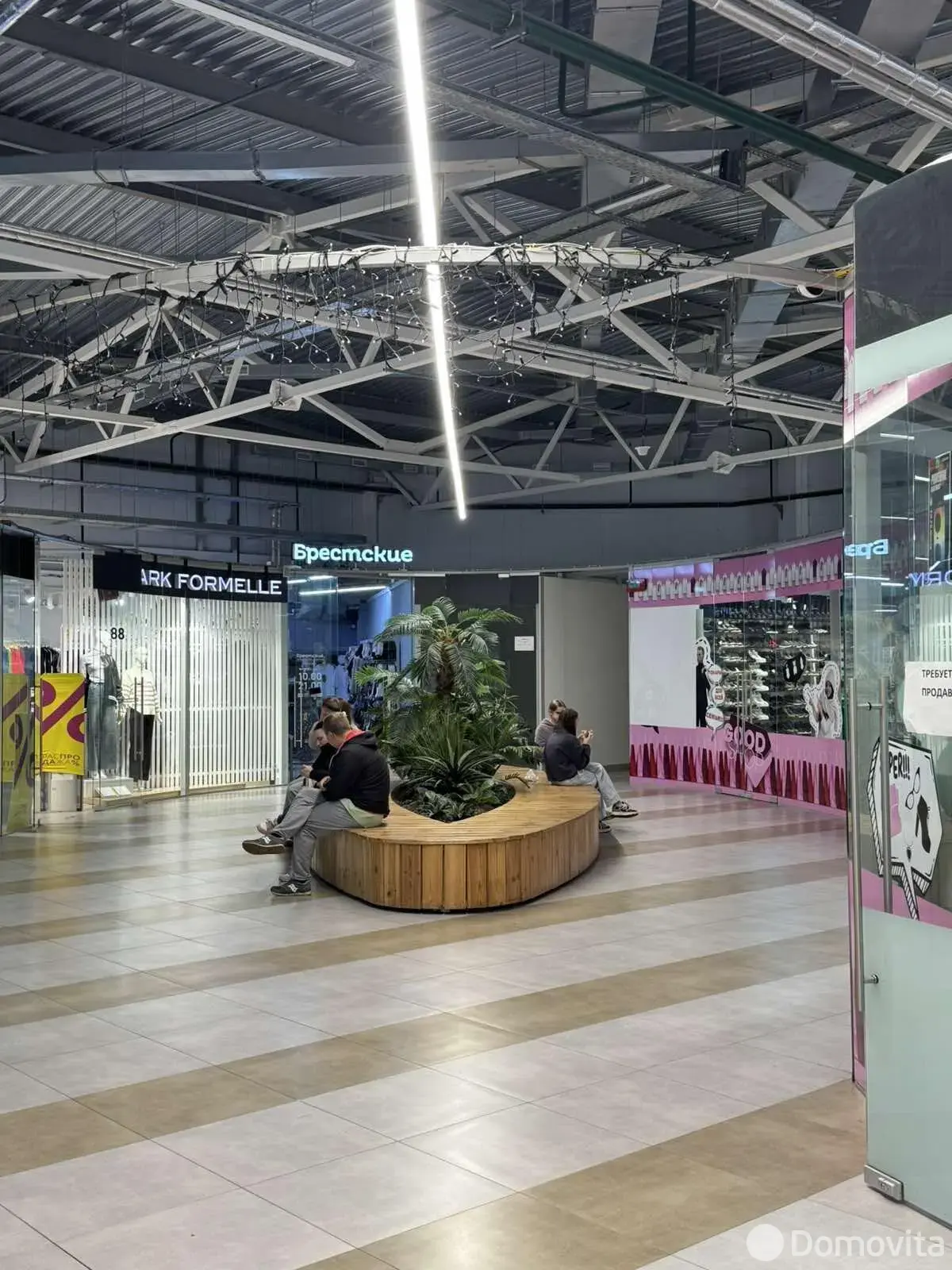 торговый объект, Смолевичи, ул. Александра Лявданского, д. 1 - лучшее предложение