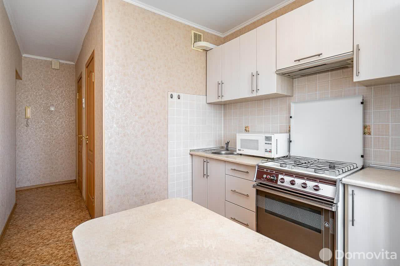 Продажа 3-комнатной квартиры в Минске, ул. Жуковского, д. 9/1, 89900 USD, код: 1021848 - фото 4