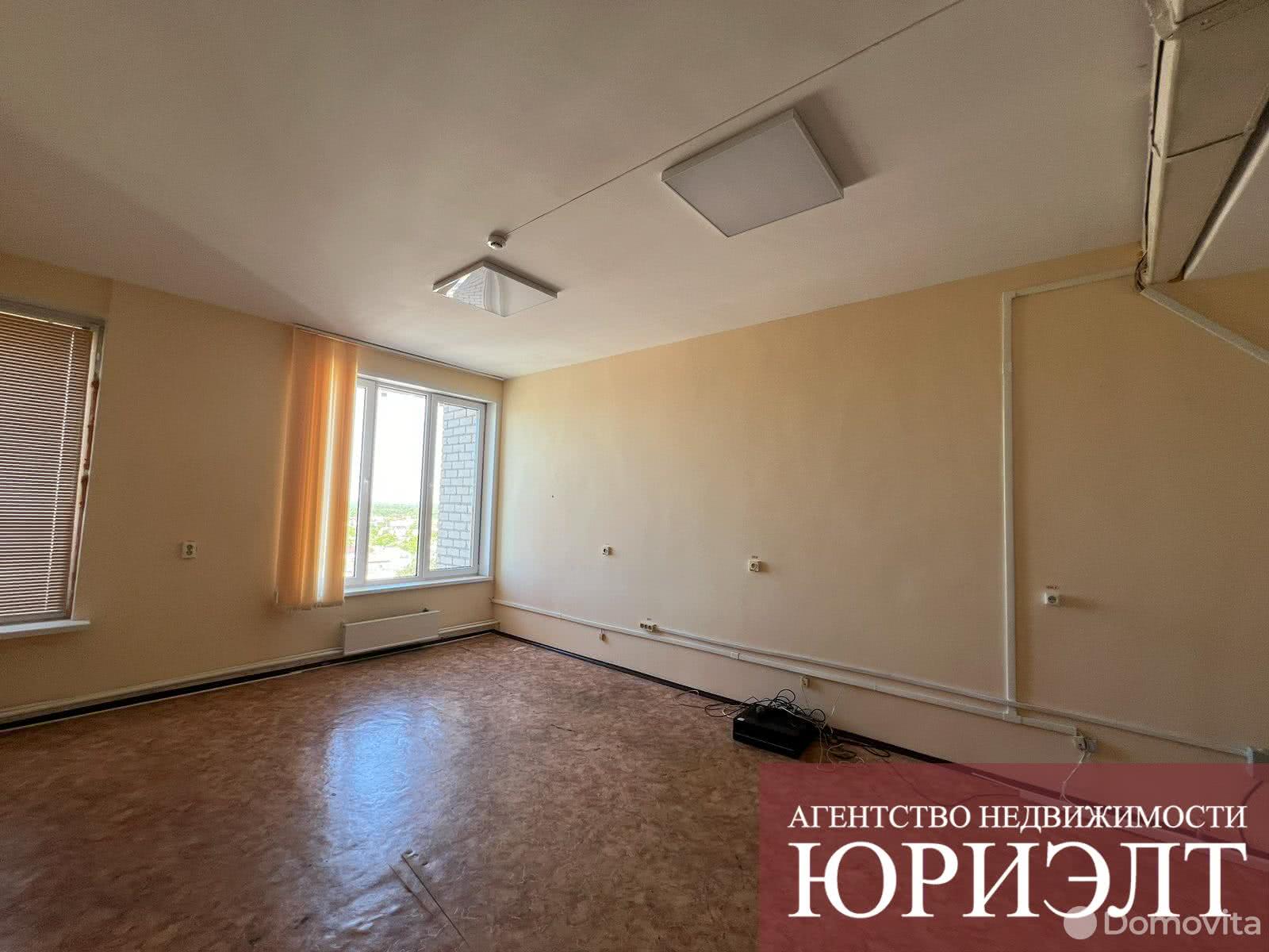 Купить складское помещение на ул. Писателя Смирнова, д. 66 в Бресте - фото 16