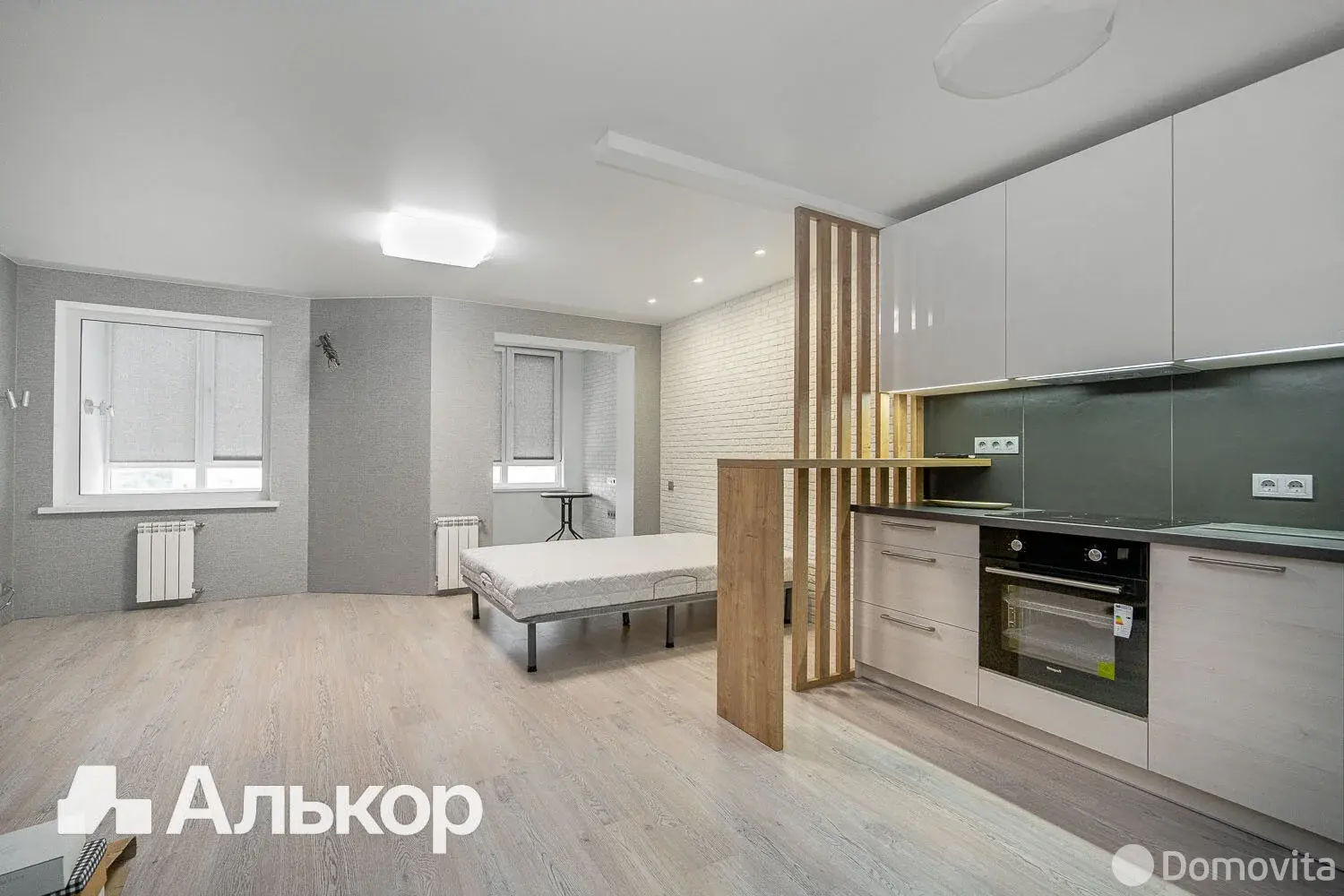 Продажа 1-комнатной квартиры в Минске, ул. Связистов, д. 11, 74000 USD, код: 1103039 - фото 1