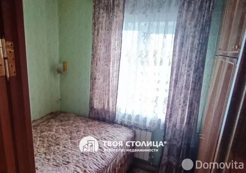 коттедж, Колосово, ул. Центральная 