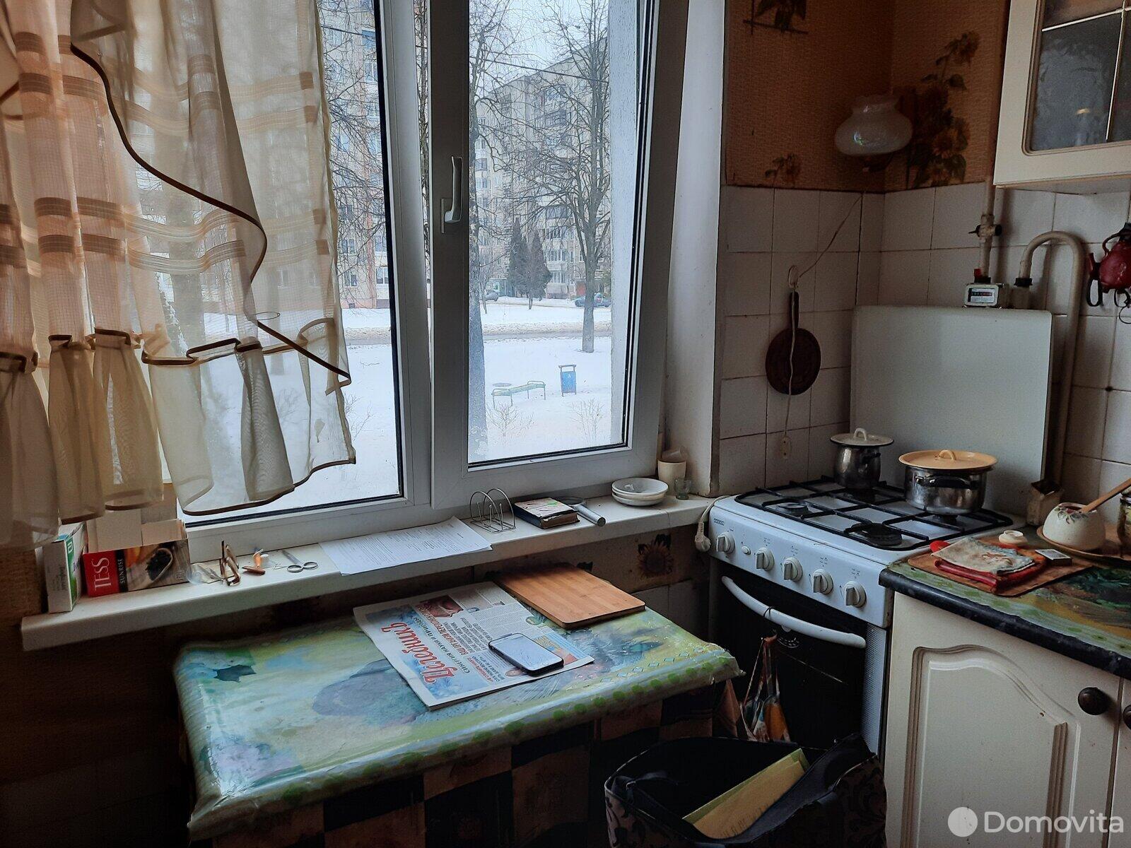 Купить 4-комнатную квартиру в Полоцке, ул. Мариненко, д. 37, 31200 USD, код: 963192 - фото 2