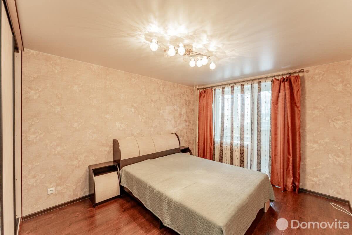 Купить 3-комнатную квартиру в Прилуках, ул. Мира, д. 27, 86000 USD, код: 960749 - фото 1