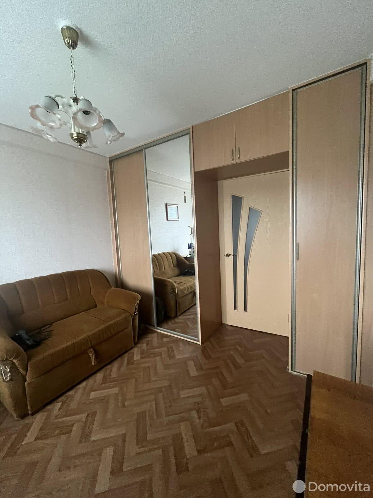 Продажа 3-комнатной квартиры в Минске, ул. Ольшевского, д. 74, 82000 USD, код: 1015444 - фото 2