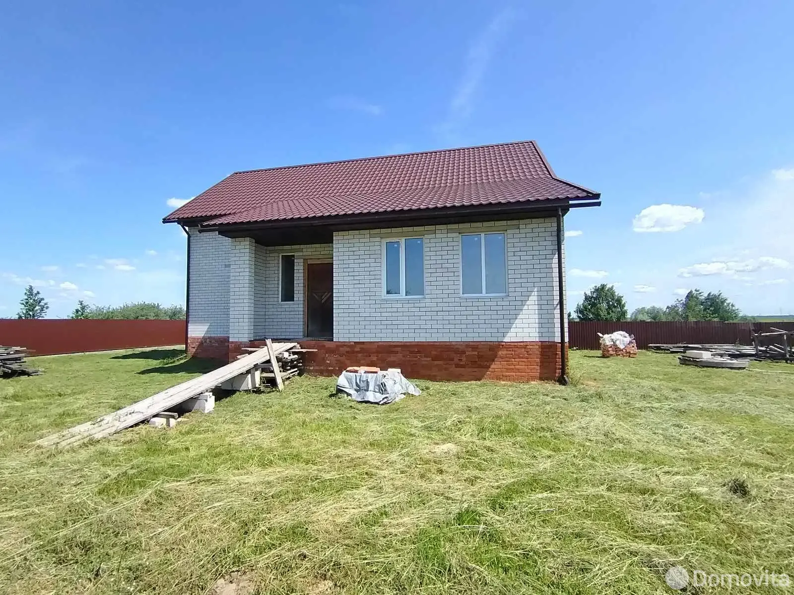 дом, Новики, ул. Придорожная - лучшее предложение