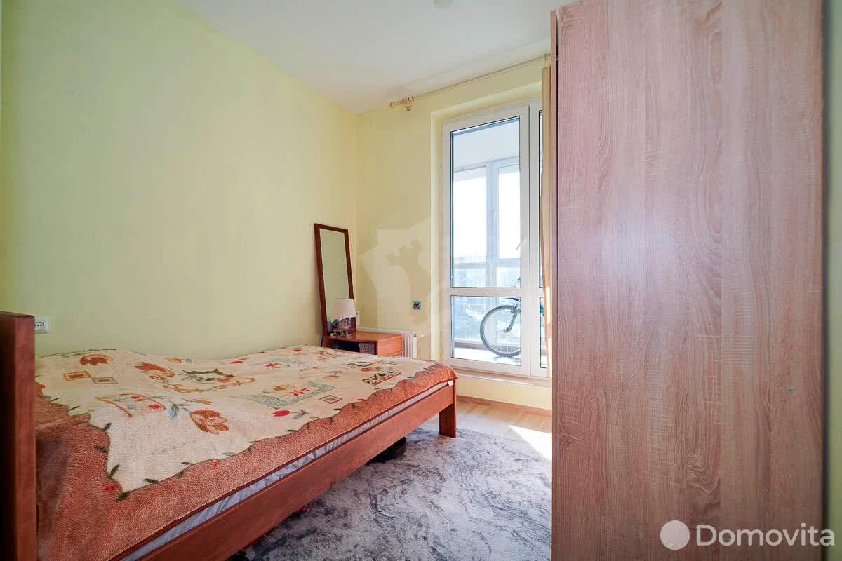 Купить 3-комнатную квартиру в Минске, ул. Братская, д. 16, 90000 USD, код: 914372 - фото 2