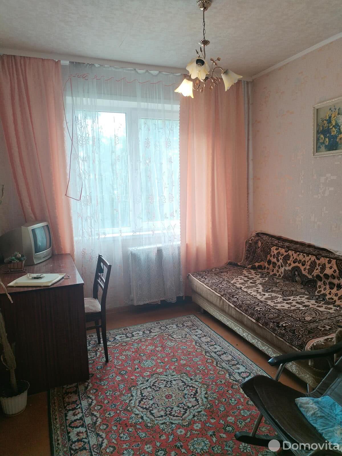 Купить 3-комнатную квартиру в Борисове, ул. Гагарина, д. 67, 48000 USD, код: 1039432 - фото 2