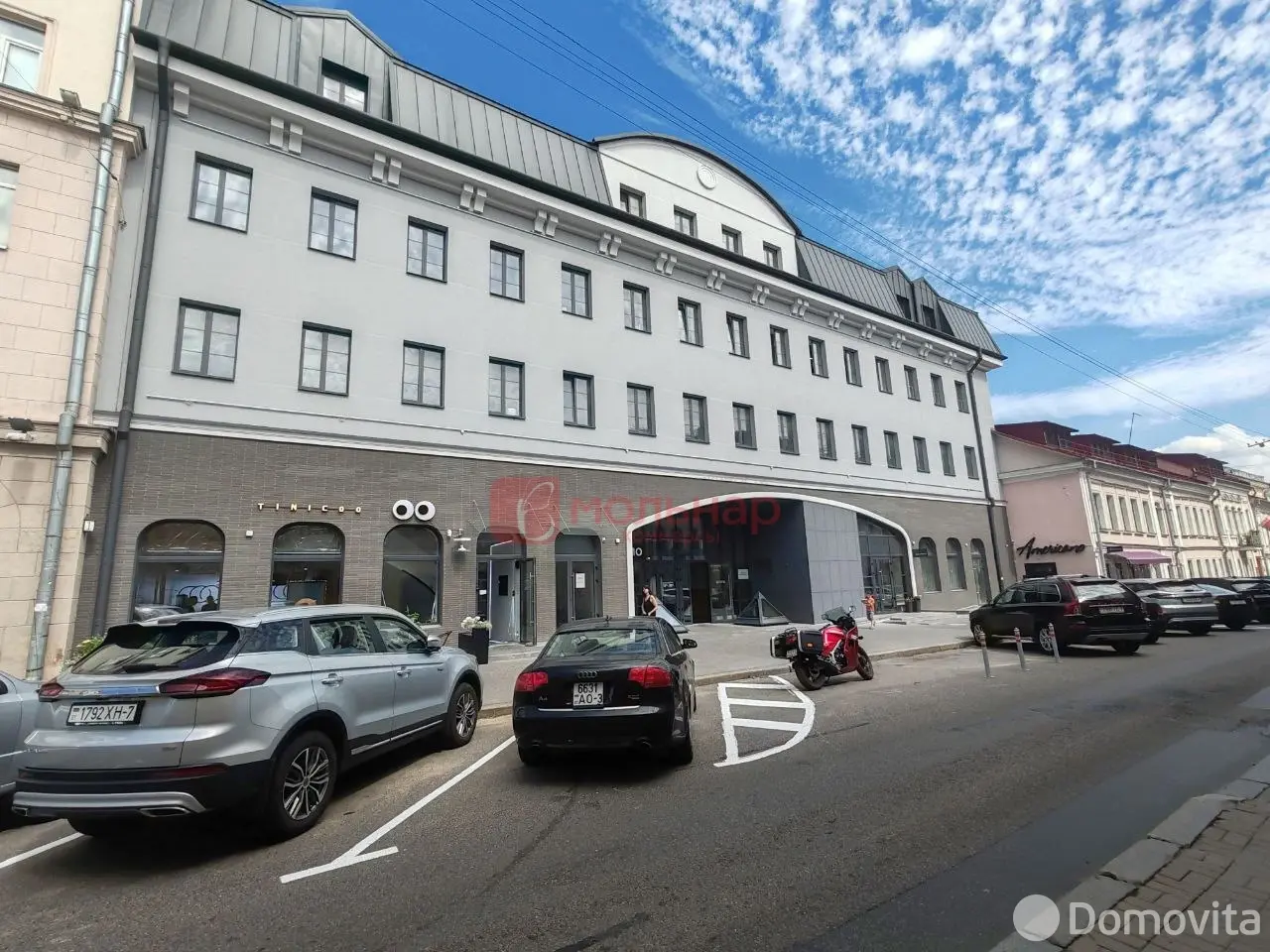 объект сферы услуг, Минск, ул. Интернациональная, д. 3 на ст. метро Немига