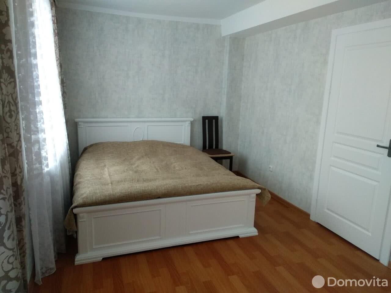 Аренда комнаты в Минске, ул. Одоевского, д. 25, код 10395 - фото 1