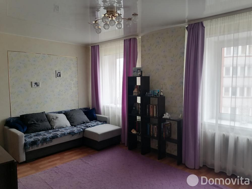Купить 1-комнатную квартиру в Витебске, ул. Революционная, д. 24А, 24700 USD, код: 793877 - фото 1