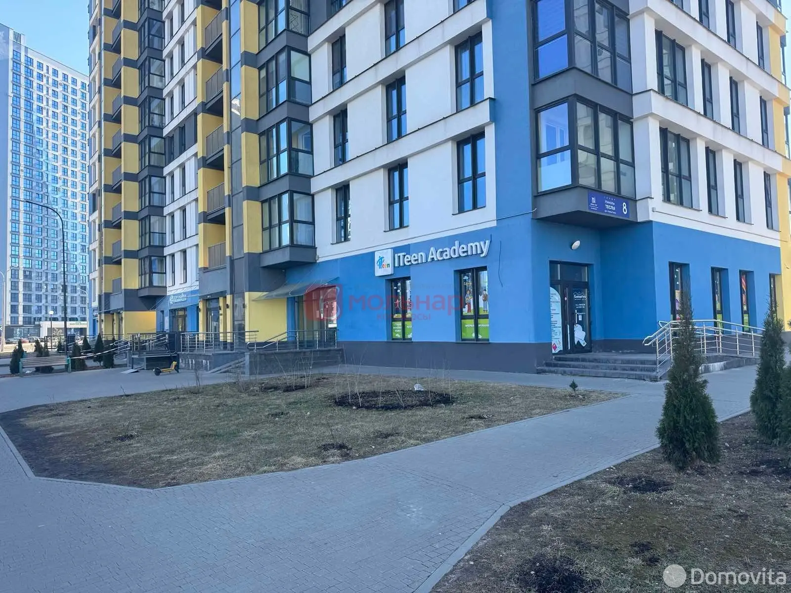 торговый объект, Минск, ул. Николы Теслы, д. 8 на ст. метро Аэродромная